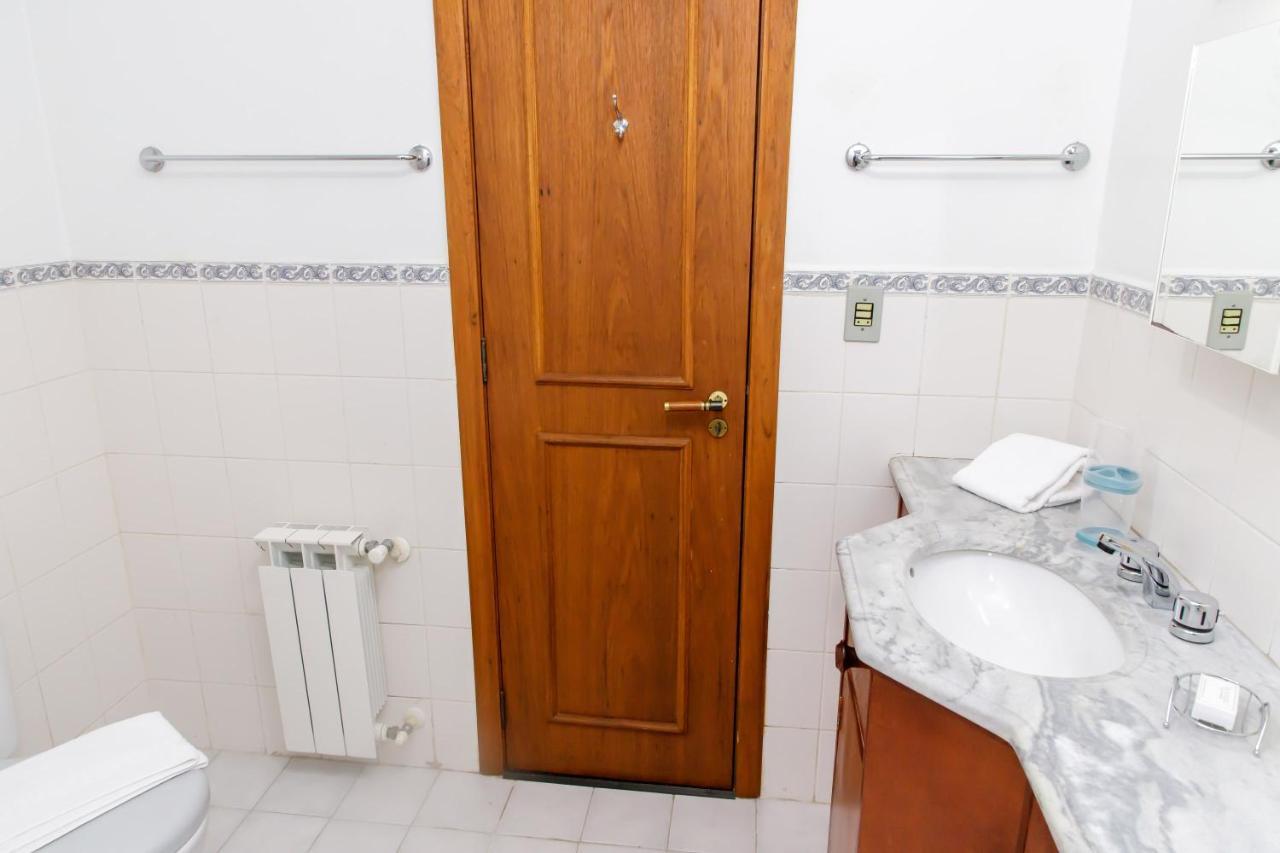 Apartamento Amplo E Aconchegante Na Av Das Hortencias No Centro De Gramado Exterior photo